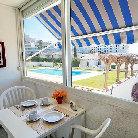 The Moon By Hello Homes Daire